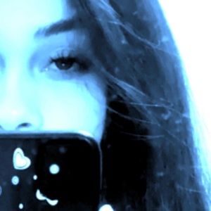 Meet your Posher, Vanessa